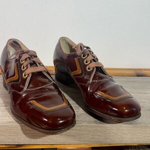 Vintage 70s Alden Women’s Patent Leather Shoes With Overlays Size 6.5 C USA